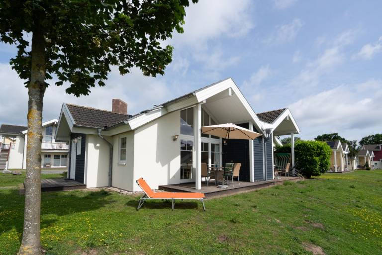 Ferienhaus mit Hund inSierksdorf Ostseeküste f&uuml;r max. 4 Personen