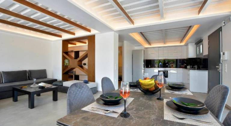 Villa with barbecue, garden & terrace — photo 2