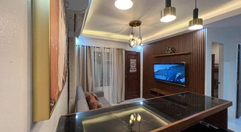 Lovely bungalow with pool | Pet-friendly — photo 2