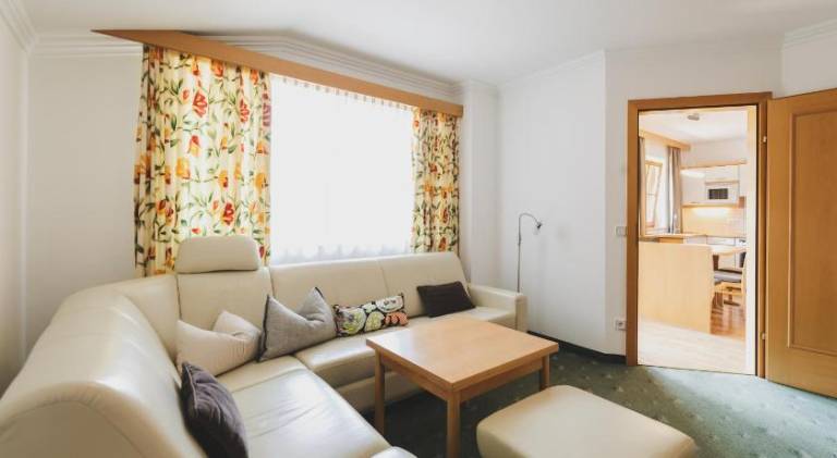 Holiday apartment with 1 room for 6 persons — photo 2
