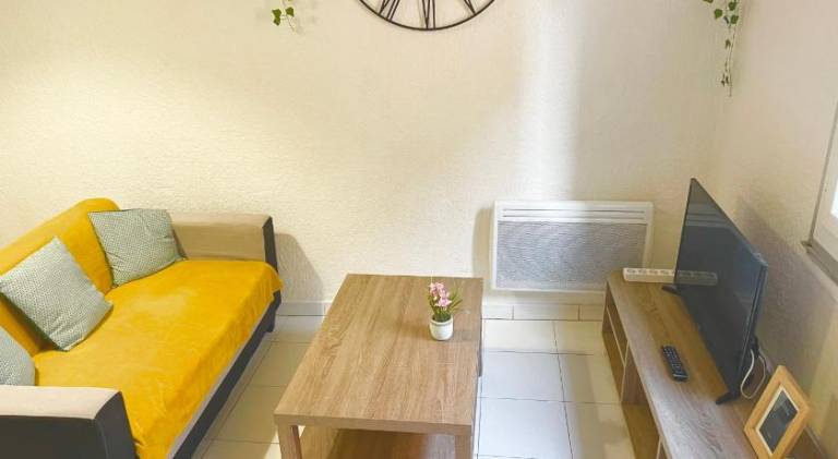 Apartment with 1 room for 2 persons — photo 3