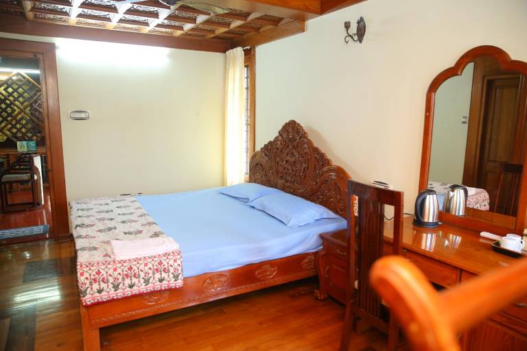 Apartment Vypin