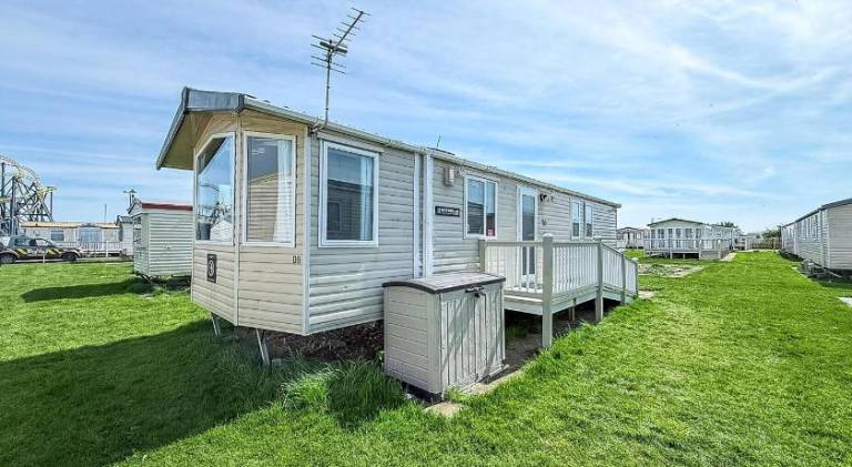 Modern 6 Berth Caravan For Hire At Fantasy Island In Skegness Ref 58009D in Skegness