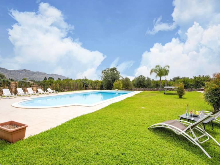 Villa Germano with Pool, Mountain View, Wi-Fi & Air Conditioning — photo 3