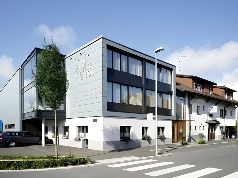 Gasthof Meindl - Self-Check-In mit 24h Telefon Support in Dornbirn