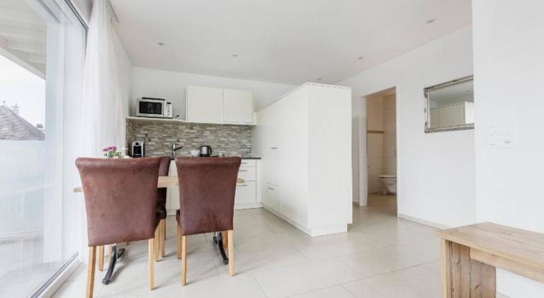 Nice serviced apartment with terrace | Dogs allowed — photo 4