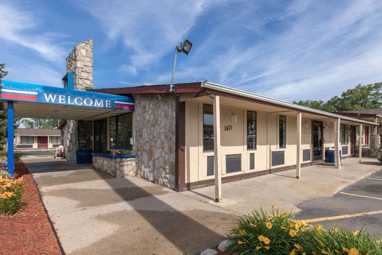 Rodeway Inn Auburn Hills - Detroit in Auburn Hills, MI