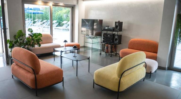 Family-friendly charming holiday apartment with terrace, garden & grill | Next to the beach | Pet-friendly — photo 4