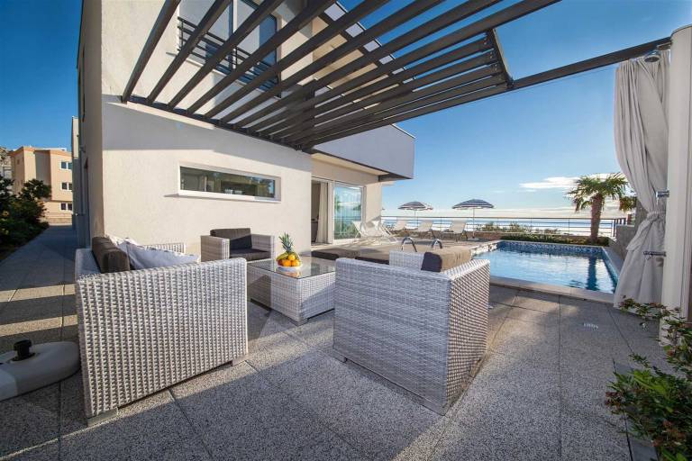 Luxury Villa Blue Silk with Heated Pool — photo 3