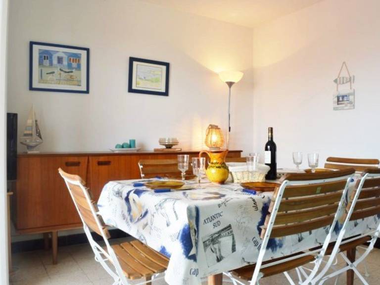 Apartment | Close to the beach | Pets are welcome — photo 2