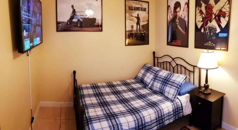 A1 Private Room With 55