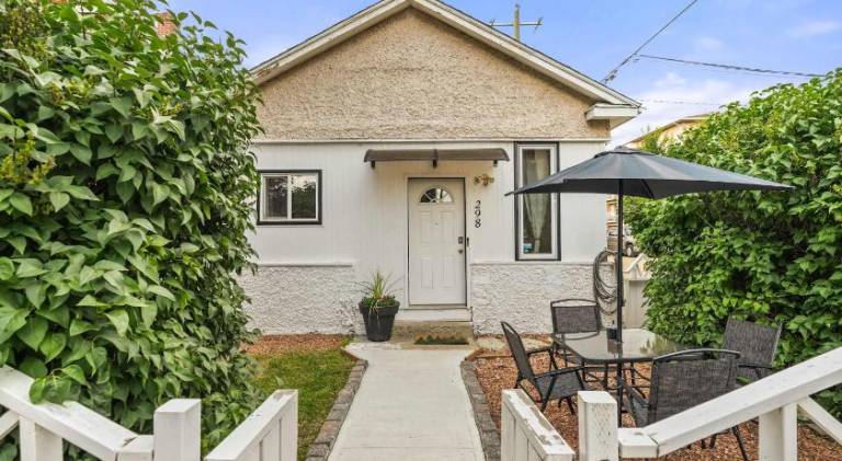 House with 2 rooms for 4 persons — photo 3