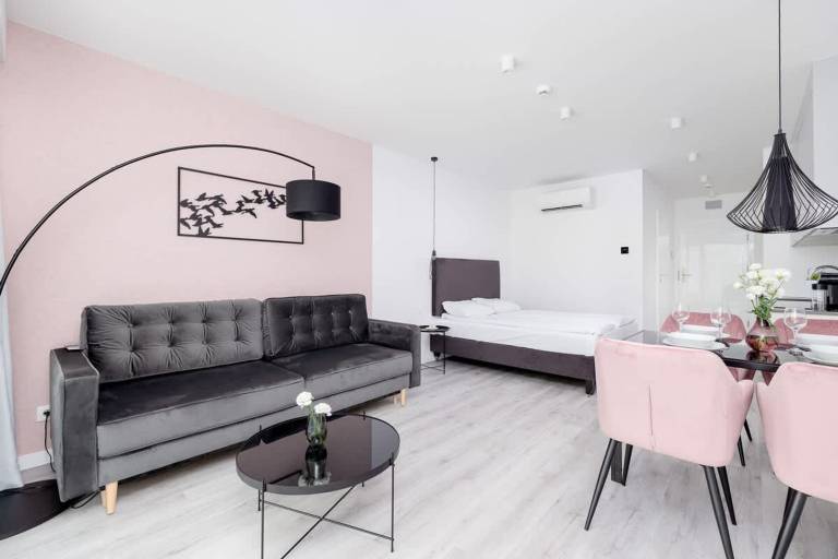 Sea Lake Luxurious Studio Parking in Koszalin