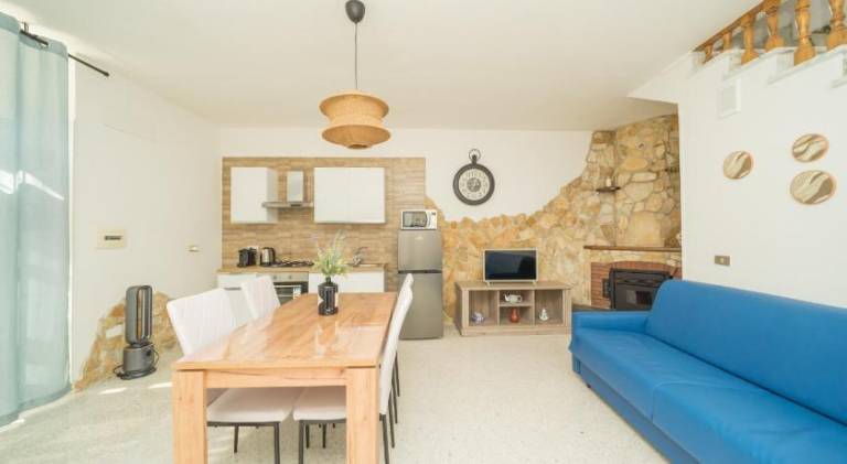 House with 2 rooms for 6 persons — photo 2