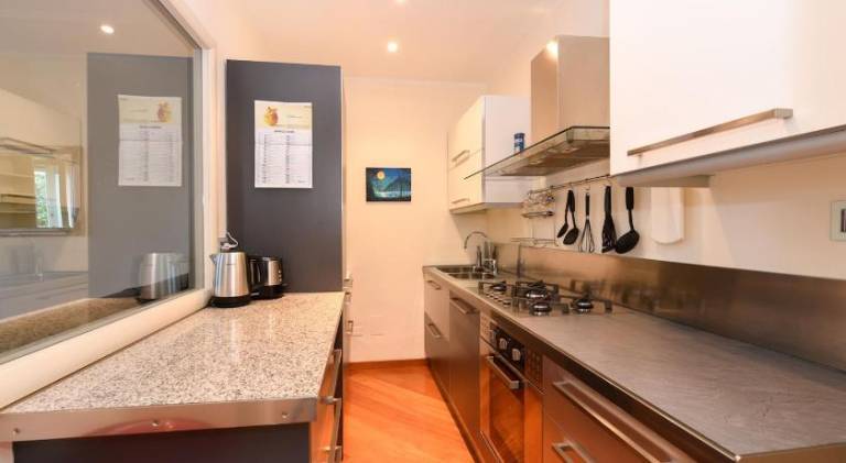 Holiday apartment with terrace & private pool | Pets allowed — photo 3