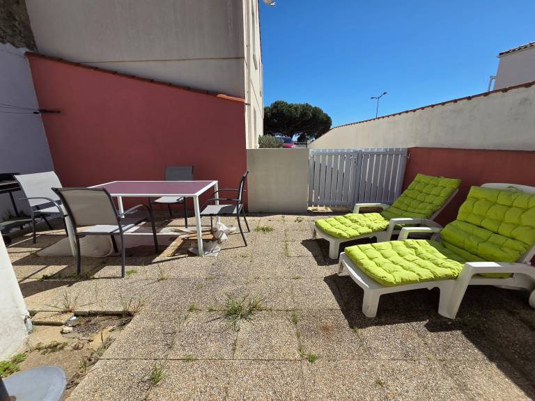 House with 2 rooms for 4 persons — photo 3