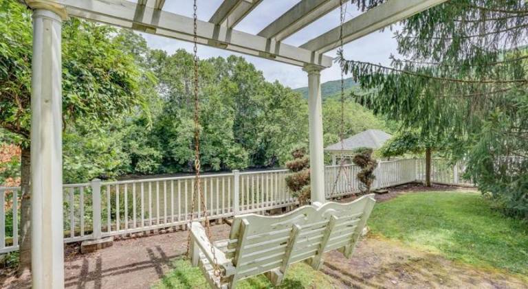 Jackson River Estate Studio Apartment on the River — photo 4