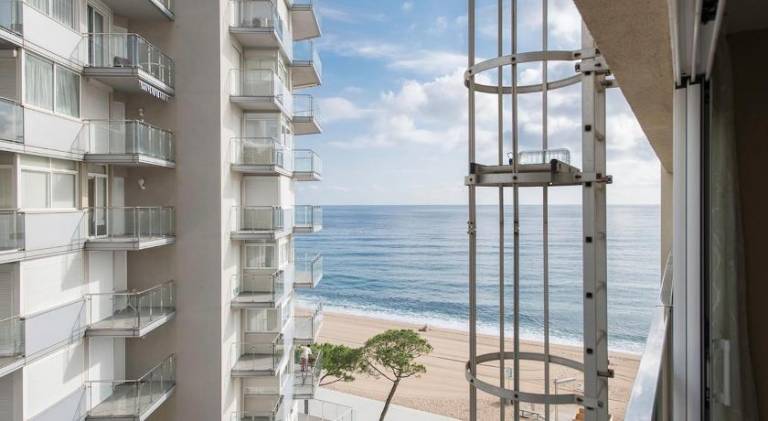 Apartment with 1 room for 5 persons in Castell-Platja d'Aro