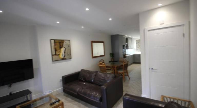 Rental apartment with 2 rooms for 6 persons — photo 2