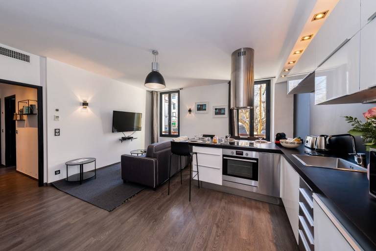 Heart of Cannes Amazing design apt Croisette Top Location Olam Properties — photo 2