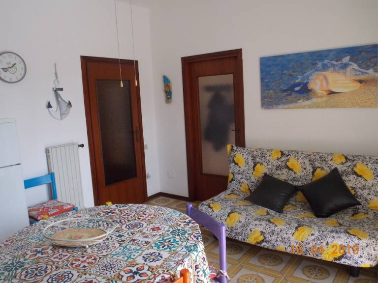 Rental apartment with 1 room for 5 persons — photo 3