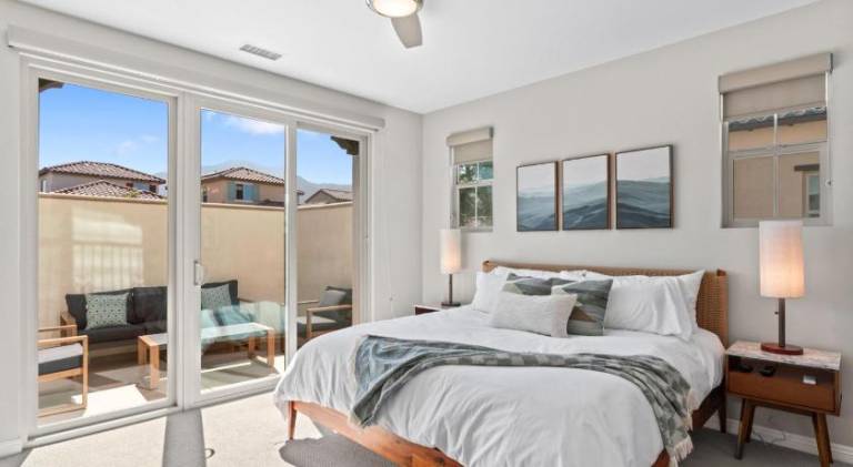 House with yard, jacuzzi & private pool | Perfect for remote work — photo 2