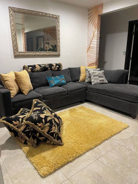House  Maili