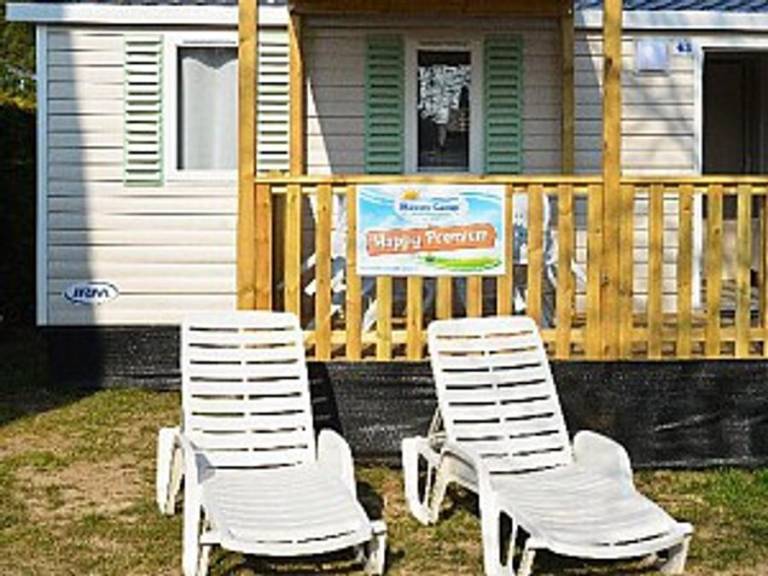 Children-friendly charming mobile home with patio & pool | Next to the beach | Pet-friendly — photo 5
