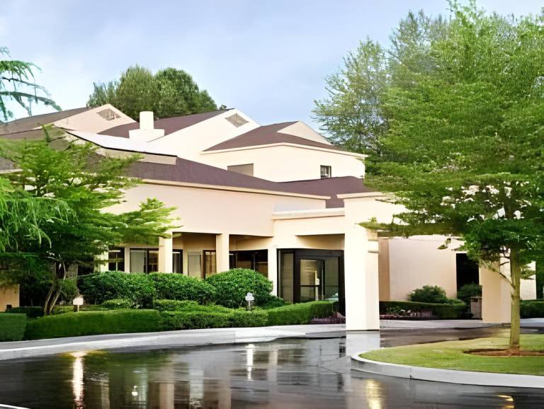Courtyard by Marriott Seattle Southcenter in Tukwila, WA