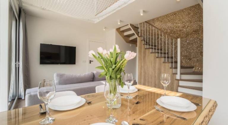 Wonderful rental apartment with hot tub, sauna & terrace | Pet-friendly — photo 2