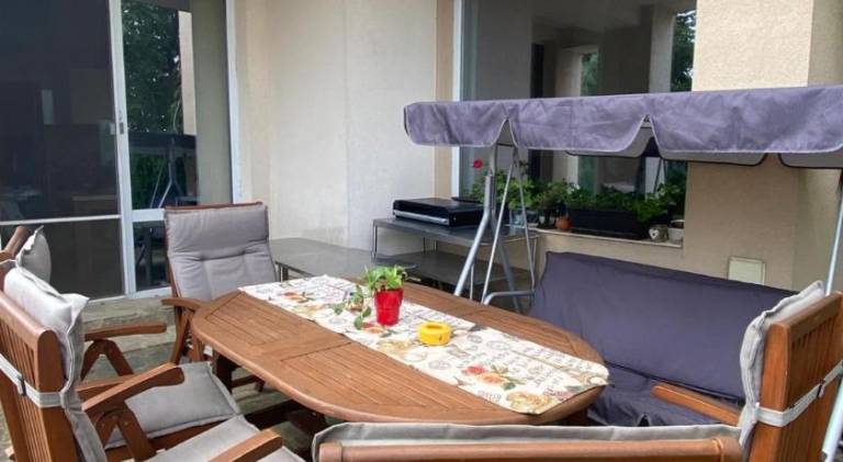 Vacation home with jacuzzi & yard — photo 4