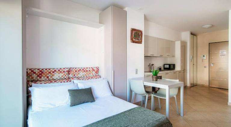 Apartment with 1 room for 4 persons — photo 2