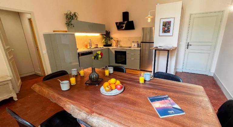 Rental apartment | Near Popes' Palace — photo 2