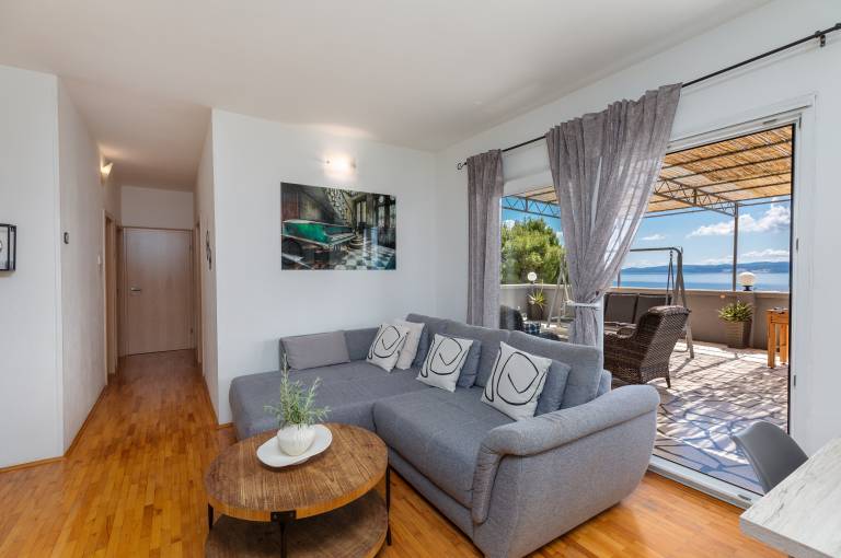 Three bedroom apartment with terrace and sea view Duće, Omiš (A-4663-b) — photo 2