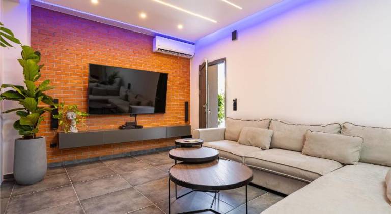 Vacation home with jacuzzi & grill — photo 4