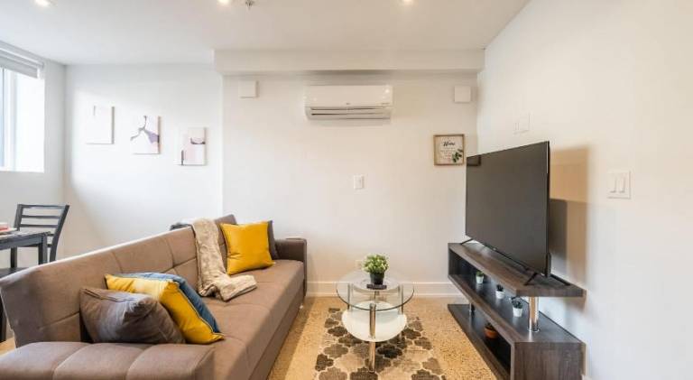 Stylish unit near High Park for FIFA World Cup