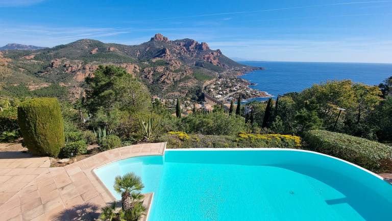 Villa  Le Trayas