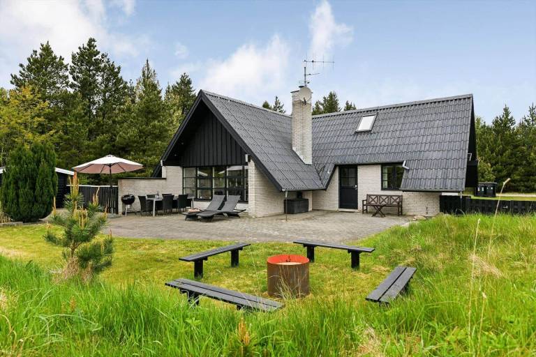 Feriehus  Henne Strand