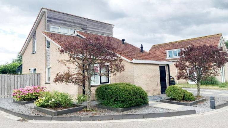 Ferienhaus mit Garten und Terrasse