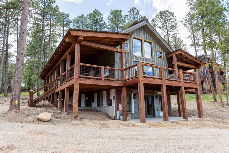 Cabin Lead