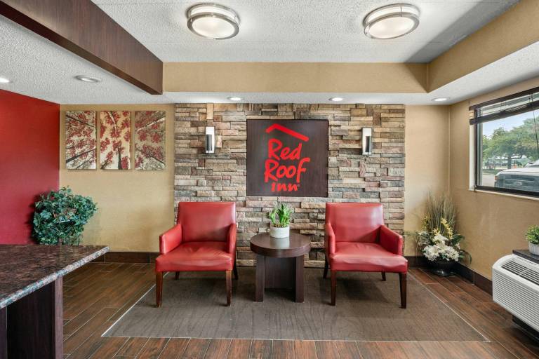 Red Roof Inn Lansing East - MSU — photo 2