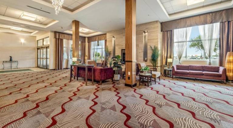 Holiday Inn Lethbridge By IHG — photo 3