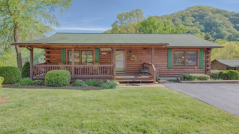 Cabin Maggie Valley