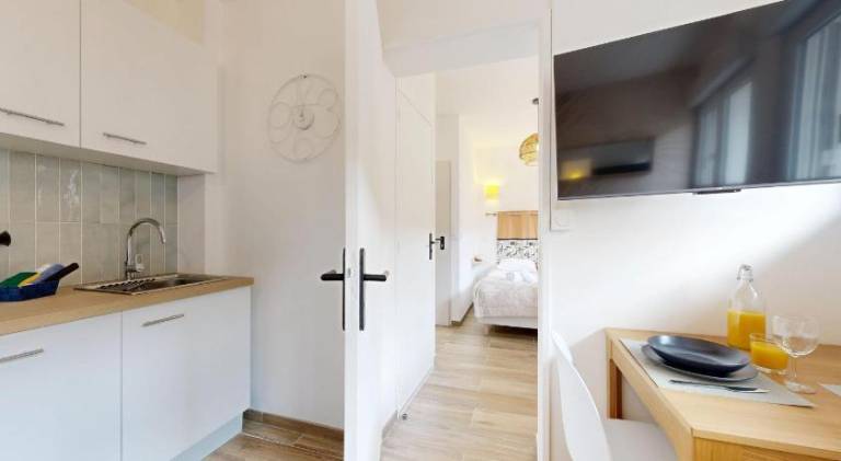 Lovely rental apartment | Near Basilica of Saint-Sernin | Pets are welcome — photo 2