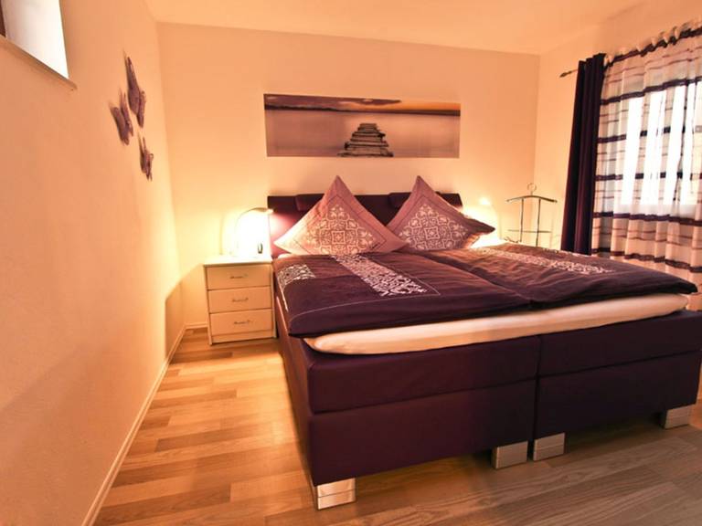 Dieterich 1 Apartment with Terrace, Private Garden and Wi-Fi — photo 5