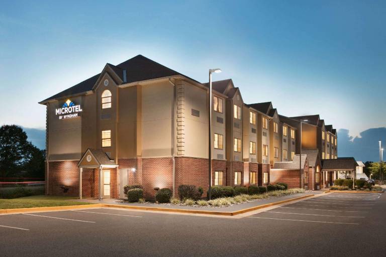 Microtel Inn & Suites by Wyndham Culpeper in Culpeper, VA