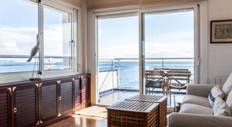 Rental apartment with pool | Beach nearby | Pets allowed in L'Escala