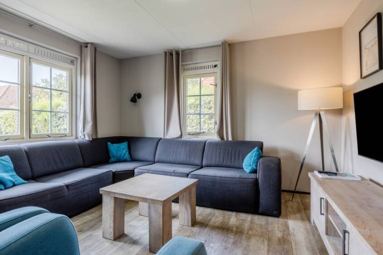 Children-friendly pleasant bungalow with terrace, sauna & yard | Pets allowed — photo 3