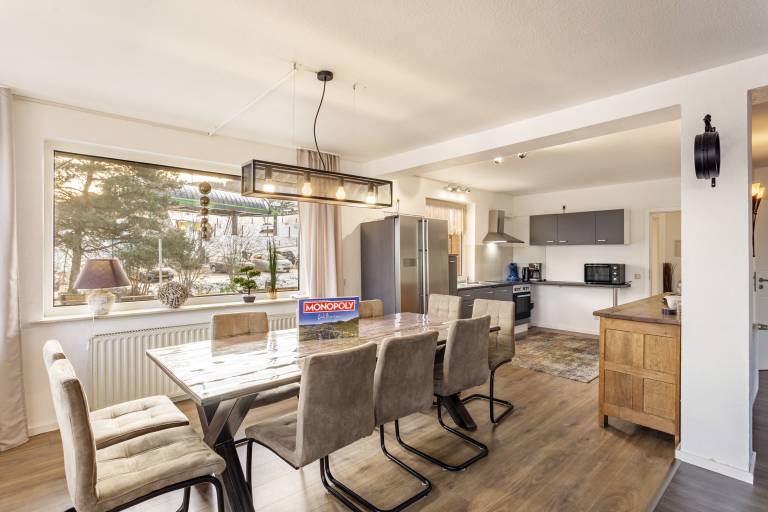 Big apartment with patio & grill | Mountain view | Next to the ski | Pets allowed — photo 4
