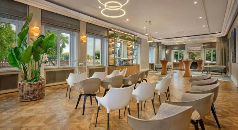 The Ritz-Carlton Hotel de la Paix, Geneva — photo 4